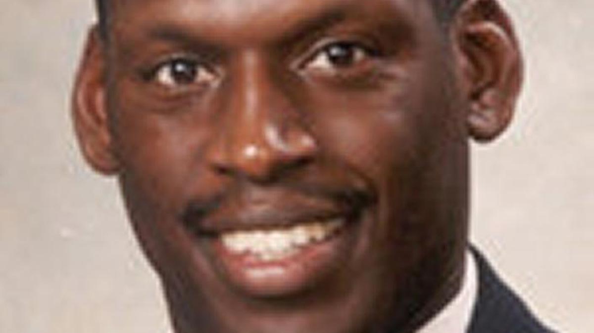 Quentin Riggins is former AU linebacker.