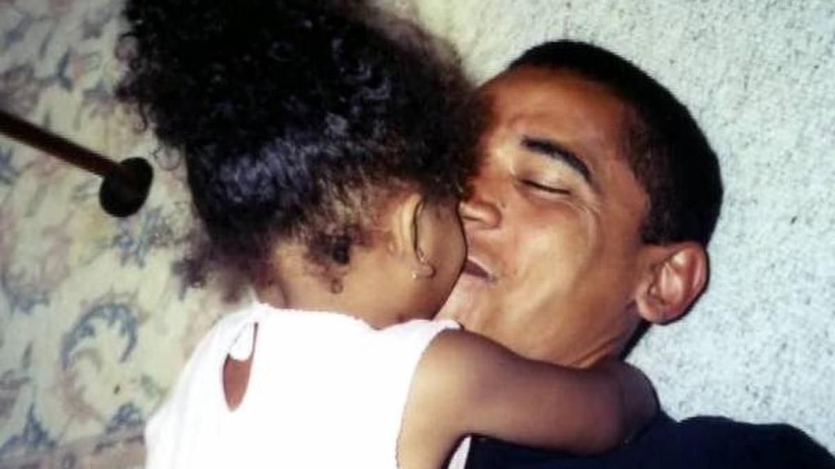 President Barack Obama and his daughter Malia
