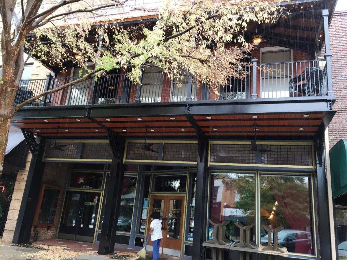 Tripadvisor.com’s contributors say The Loft on Broadway is their favorite local restaurant.