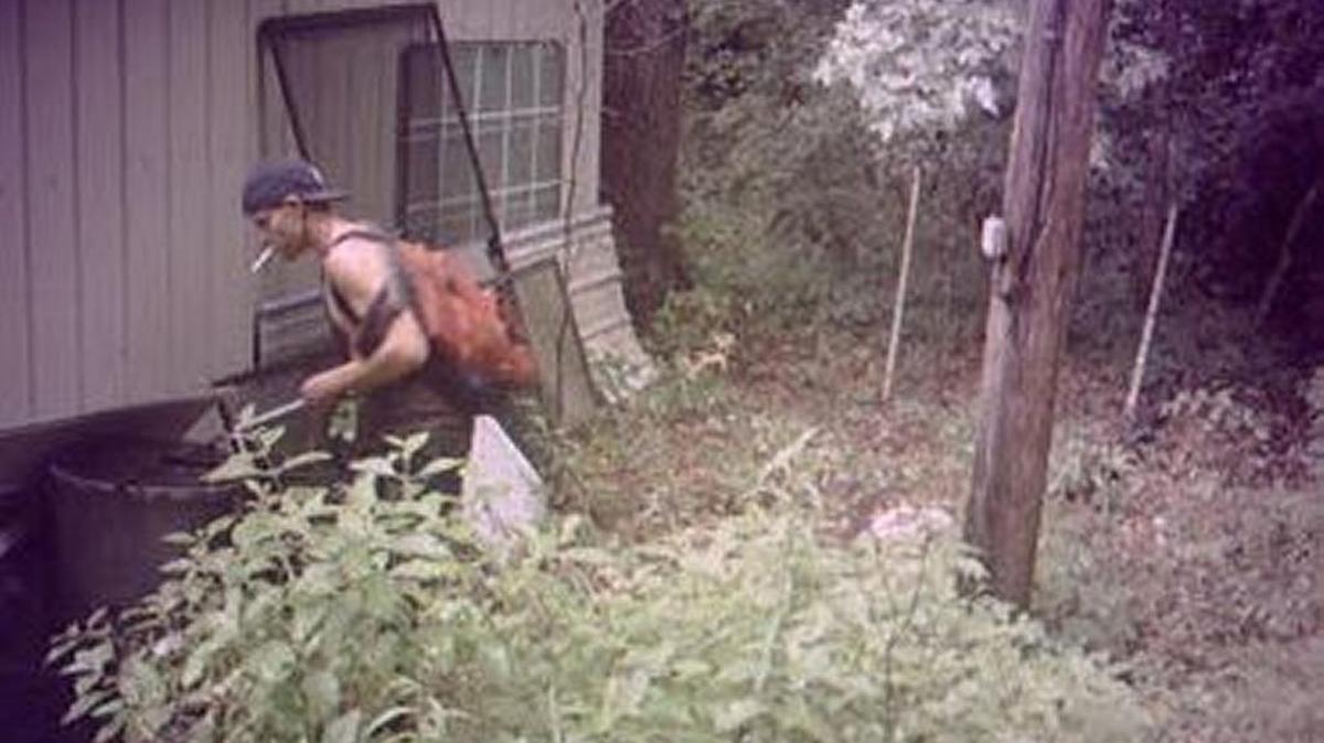 The Lee County Sheriff’s Office reached out to the public via Facebook on Tuesday afternoon to ask for help identifying the man allegedly responsible for a Smiths Station theft.