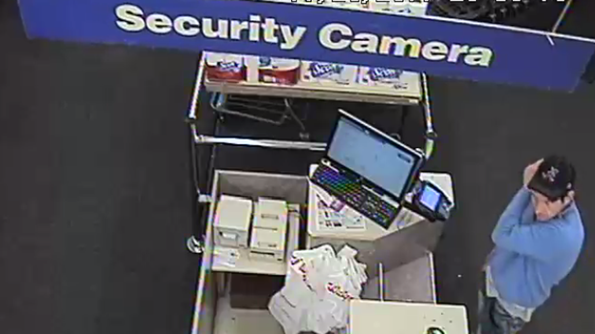 Police seeking suspect in fraud case