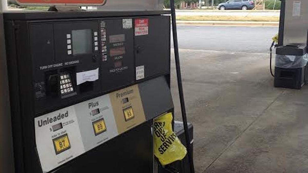 The Circle K on the northbound side of Veterans Parkway in the 1500 block was out of gas on Sunday afternoon, but was selling fuel once again Monday morning.