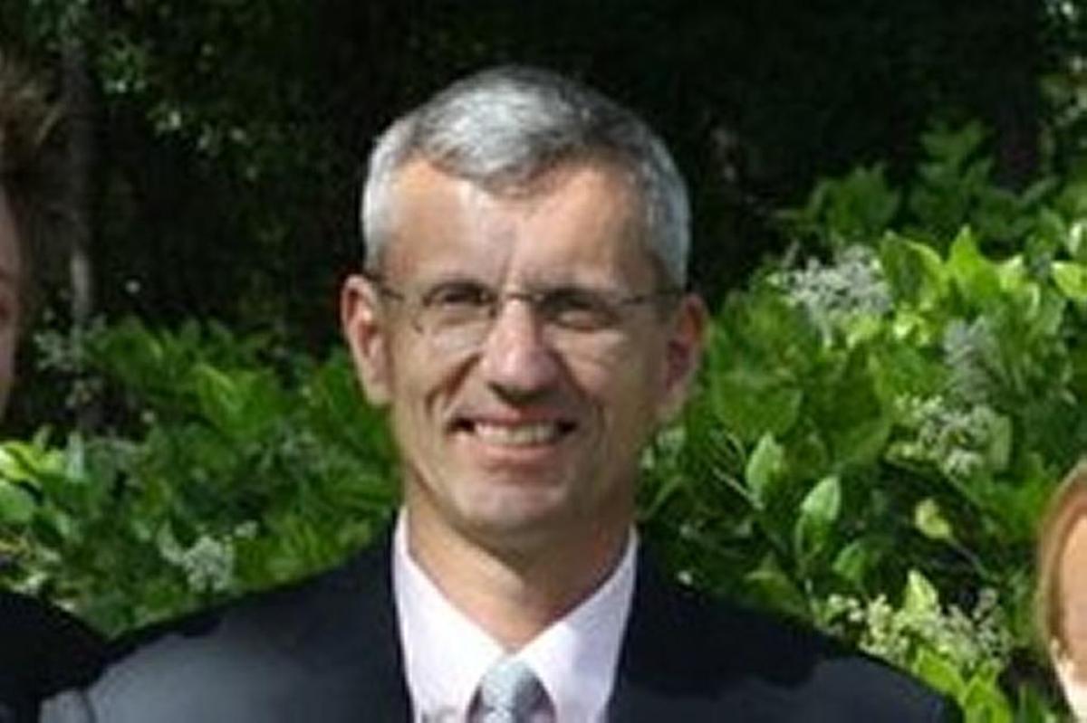 Robert “Bob” Roth