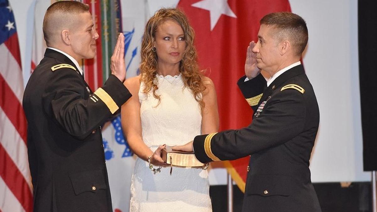Robert Rasch Jr. takes the oath