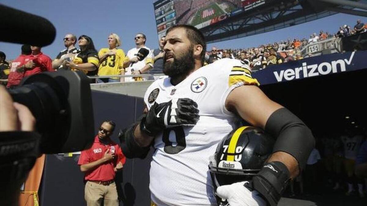 Steelers offensive tackle Alejandro Villanueva, a graduate of the U.S. Military Academy and an Army Ranger, stands outside the tunnel during the national anthem before a Sept. 24 game against the Bears in Chicago.