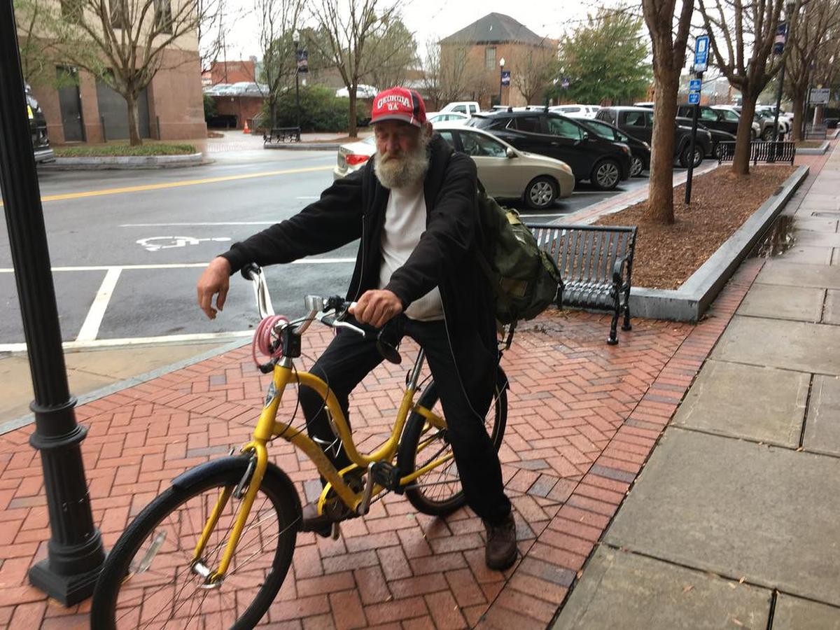 Jerry Mercer near the spot on 10th Avenue where his friend, Curtis Edge, was found dead from hypothermia and cardiac arrest Monday morning. (Chuck Williams)