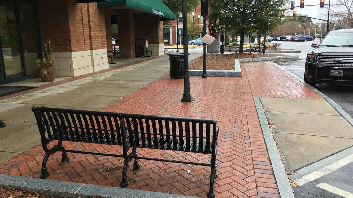 A homeless man died Monday morning near a downtown Columbus bench ...