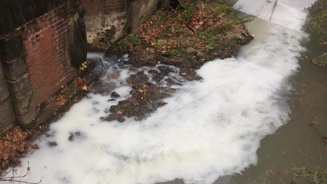 Update: City crew finds painting crews in Weracoba paint spill area, but they deny polluting