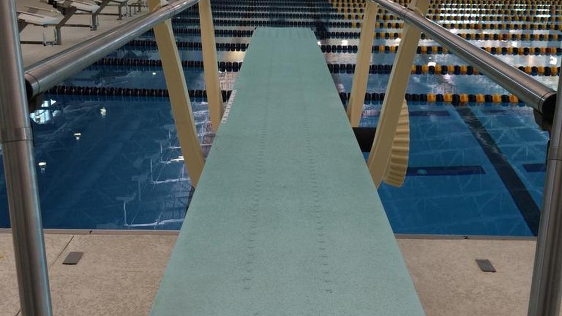 Lightning policy could cost Aquatic Center large swim meet