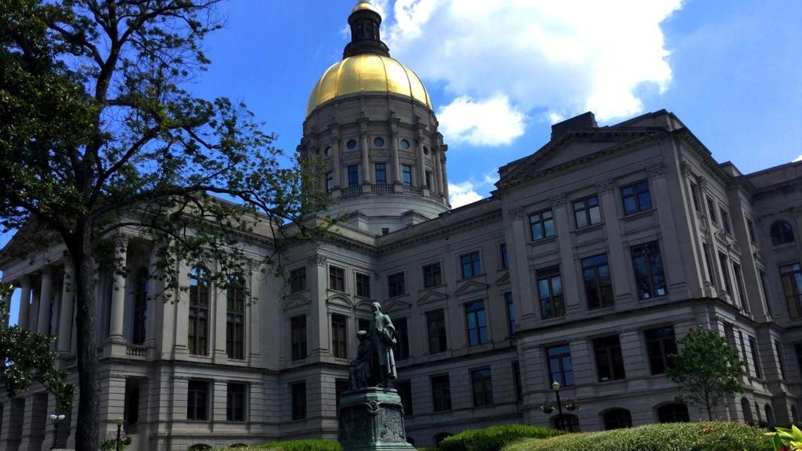 Court says it’s OK to flip off the preacher before ranting about public schools