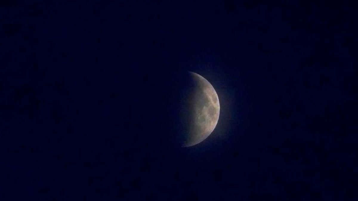 Months were based on phases of the moon.