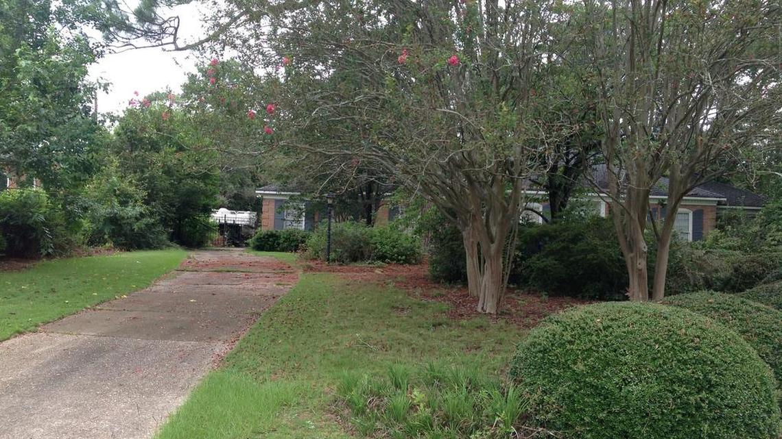 Move that junked car and don’t let bushes, weeds overtake your mailbox