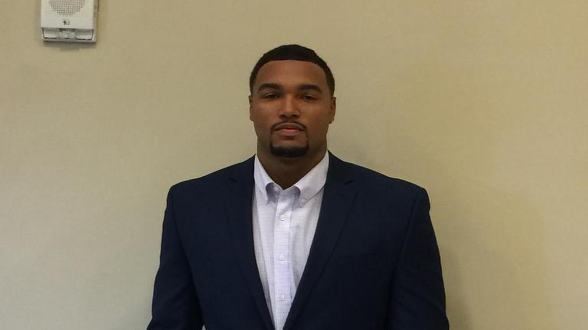 Former Hardaway quarterback Marcus Smith is now a defensive end for the Philadelphia Eagles.