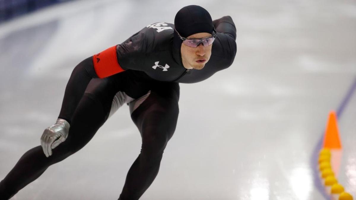 Kimani Griffin competes in the men's 500 meters during the U.S. Olympic long track speedskating trials, Friday, Jan. 5, 2018, in Milwaukee