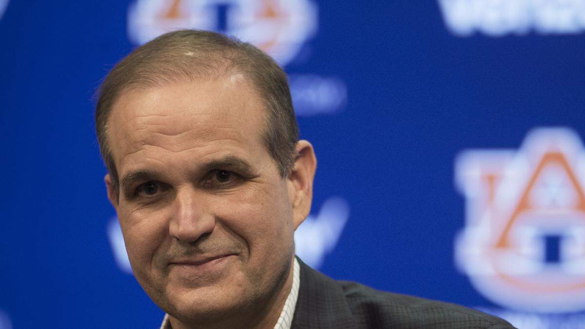 Auburn football defensive coordinator Kevin Steele is introduced on Tuesday, January 5, 2016 in Auburn, Ala. (Zach Bland | Auburn Athletics)