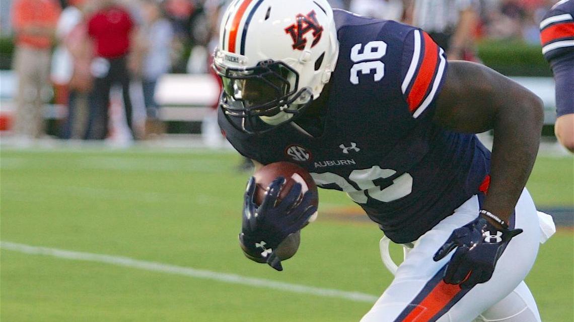 Auburn running back Kamryn Pettway warms up at Jordan-Hare Stadium earlier this season.
