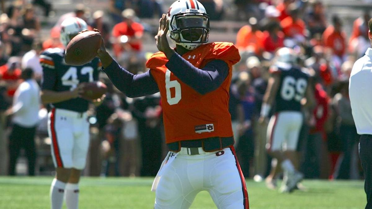 Auburn quarterback Jeremy Johnson warms up at Jordan-Hare Stadium prior to A-Day on April 9, 2016.