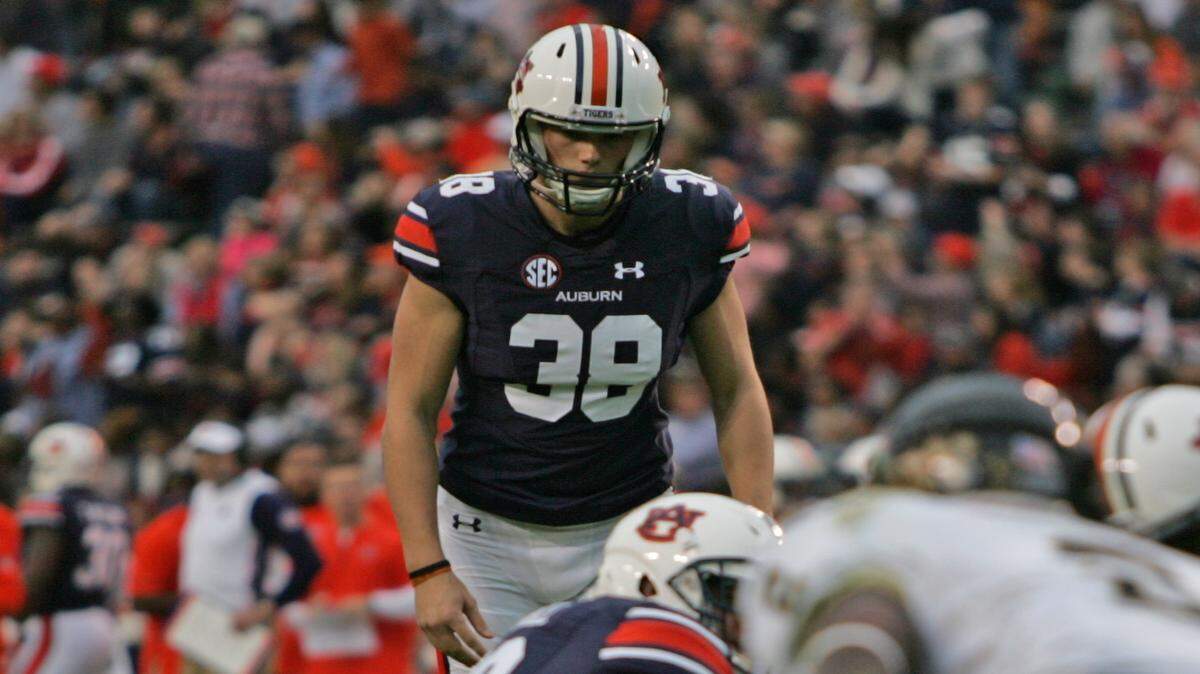 Auburn kicker Daniel Carlson kicks an extra-point against Idaho Saturday, Nov. 21, 2015 at Jordan-Hare Stadium. (Michael Niziolek | Ledger-Enquirer.com)