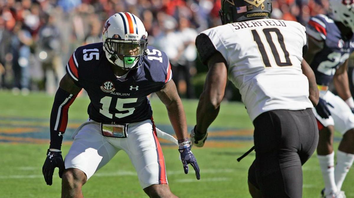 Auburn defensive back Josh Holsey lines up in coverage against Vanderbilt Saturday, Nov. 5, 2016 at Jordan-Hare Stadium.