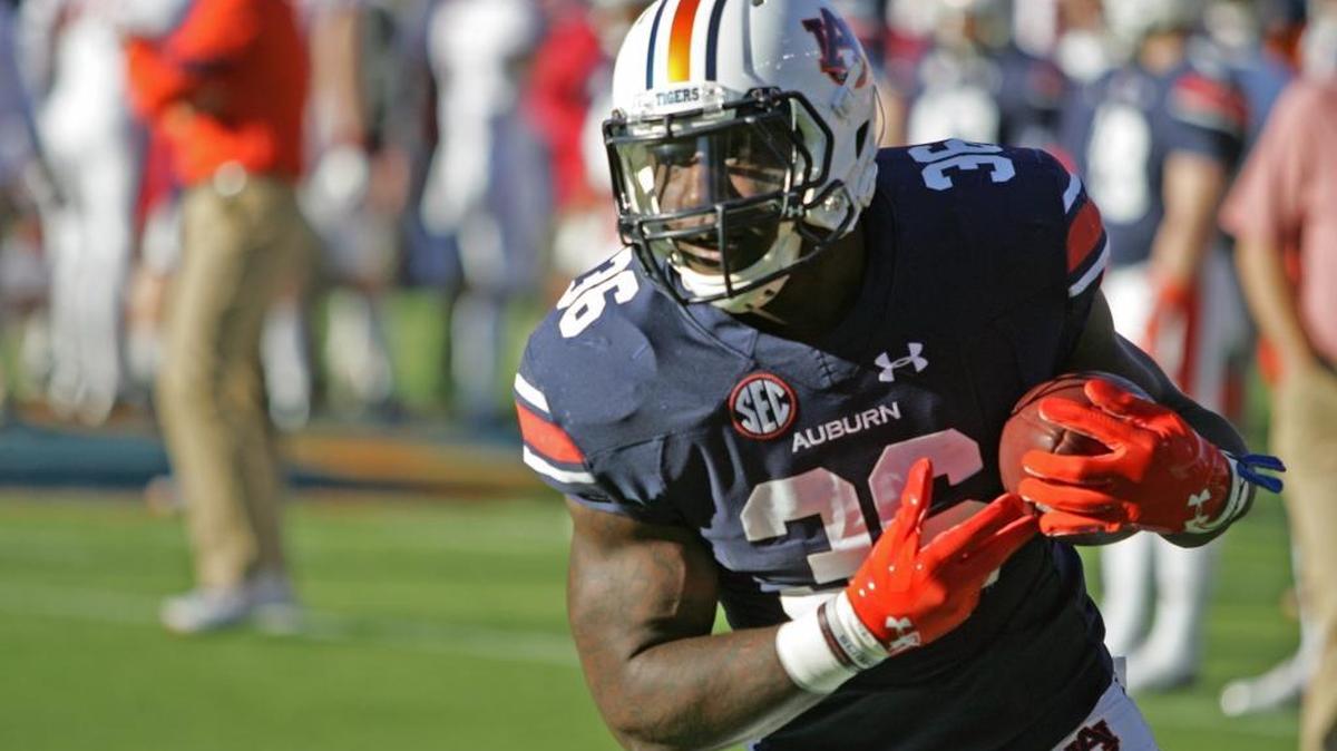 Auburn running back Kamryn Pettway runs through drills Saturday, Oct. 22, 2016 at Jordan-Hare Stadium.