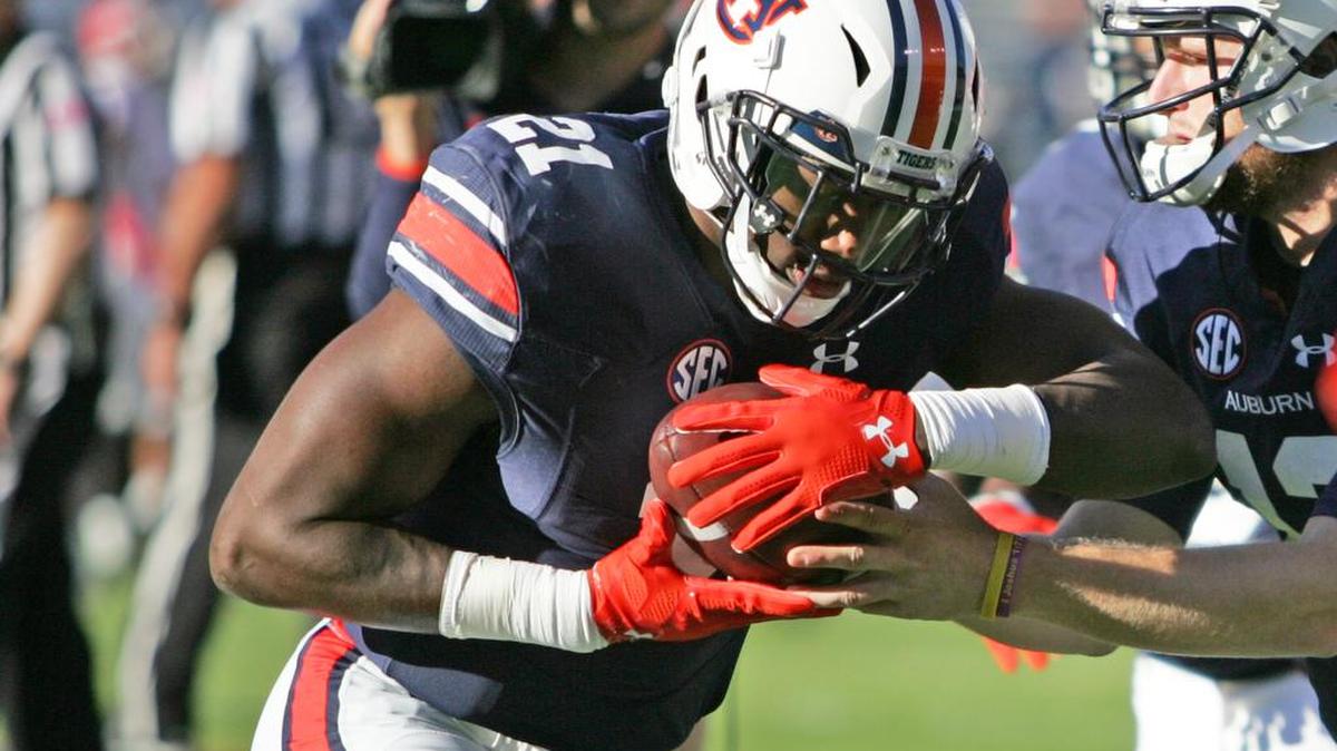 Auburn running back Kerryon Johnson warms up before the Arkansas game Saturday, Oct. 22, 2016 at Jordan-Hare Stadium.