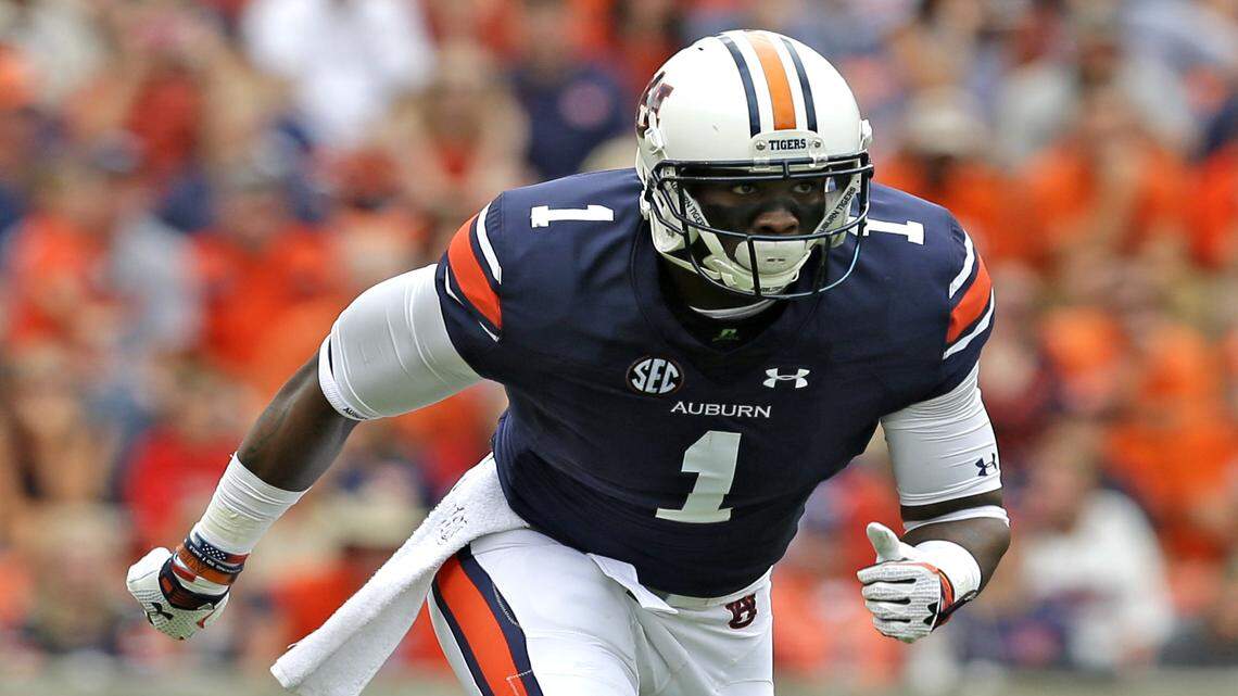 Auburn Tigers wide receiver D'haquille Williams (1) runs his route during the second half of an NCAA college football game against Jacksonville State, Saturday, Sept. 12, 2015, in Auburn, Ala. (AP Photo/Butch Dill)