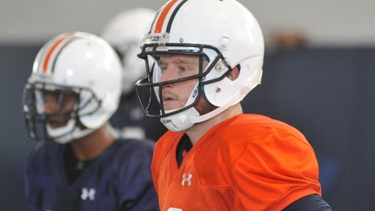 Auburn quarterback Sean White pratices at in fall camp on Sunday, August 7, 2016.