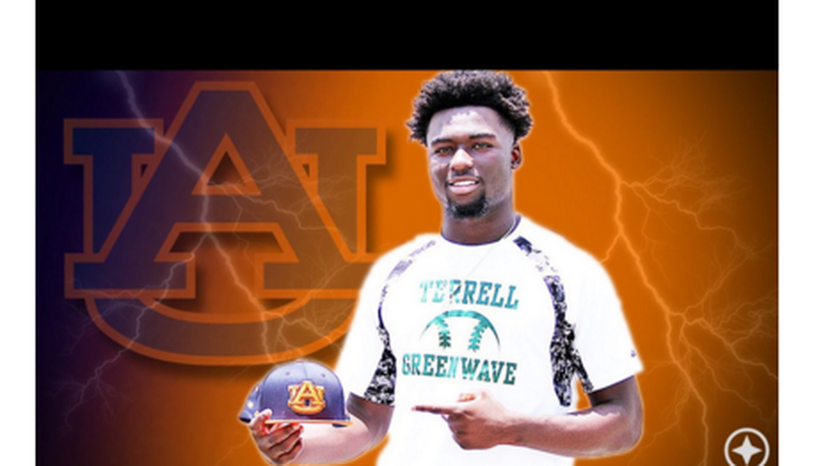 The No. 3 athlete in the country Tray Bishop picked Auburn over Georgia and Florida Monday, July 25, 2016.