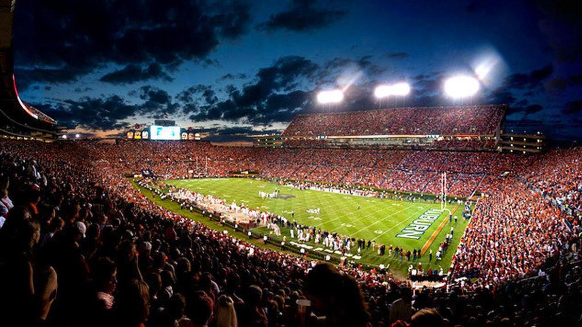 Auburn will host Penn State at Jordan-Hare Stadium during 2022 season.