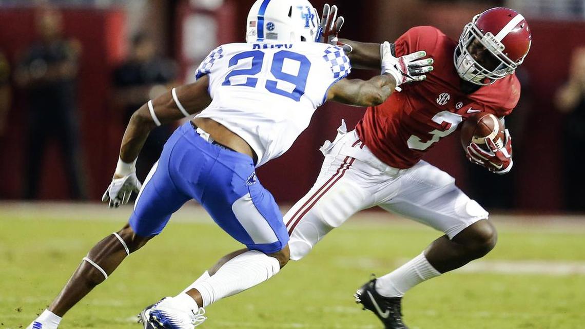 No. 1 Alabama rolls past Kentucky