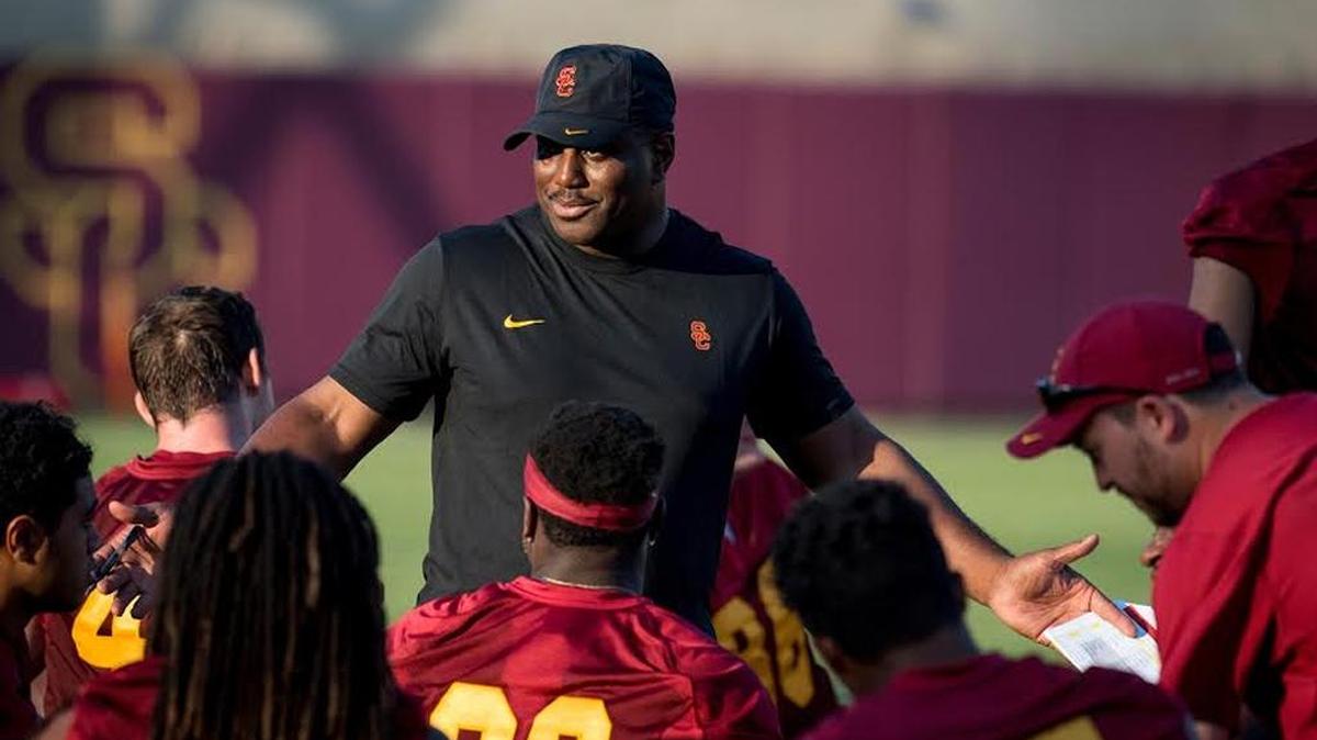 Phenix City native Tommie Robinson, a Southern California assistant coach, matched up against Alabama and Washington this season.