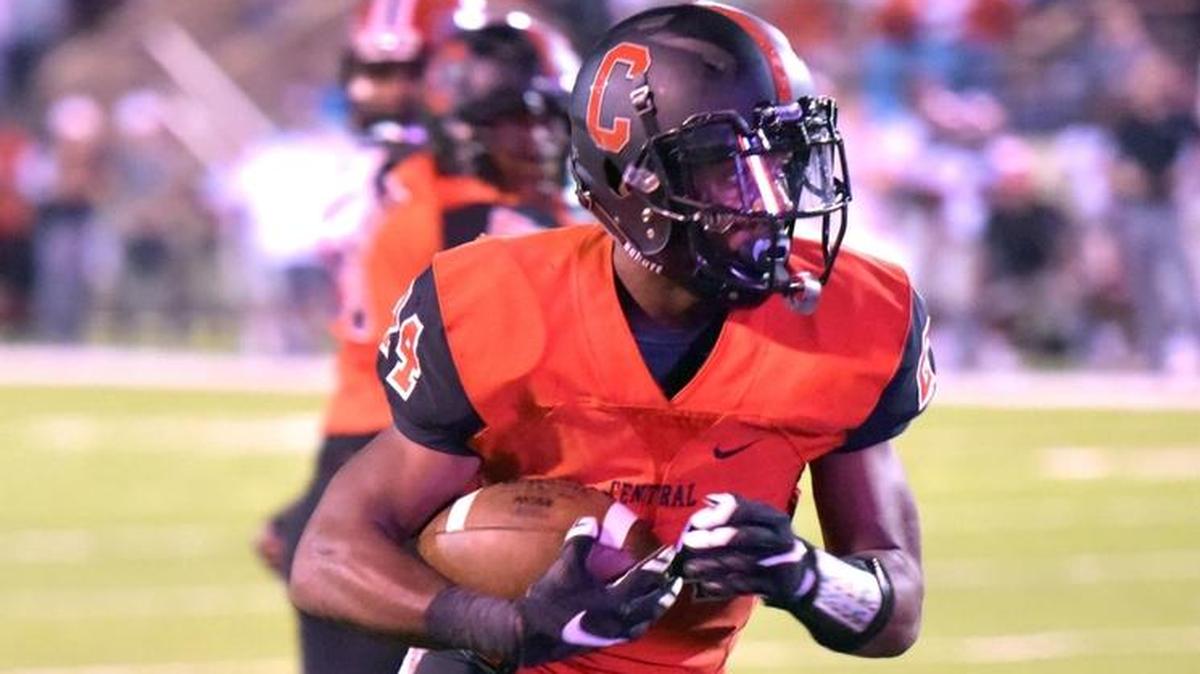 Central's Amontae Spivey carries the ball into the end zone from the 5-yard line for the first touchdown of the night against Opelika Friday night, September 29, 2017