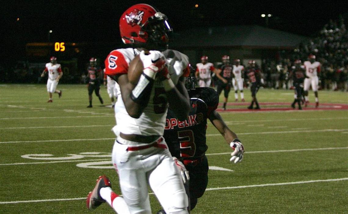 Central wide receiver Justyn Ross and the Red Devils begin their 2017 season against Bob Jones.