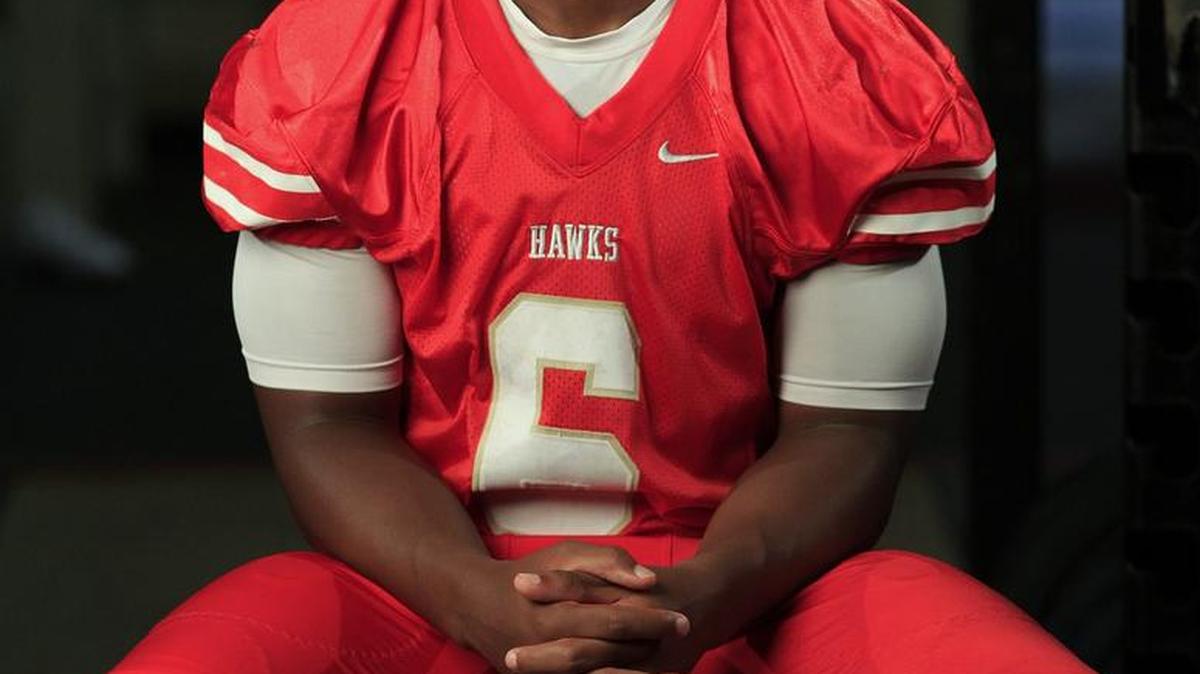 Marco Lee is a fullback for Hardaway.