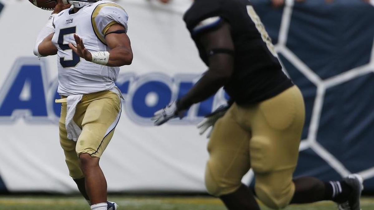 Georgia Tech quarterback Justin Thomas had a sensational freshman season, but he struggled last season.
