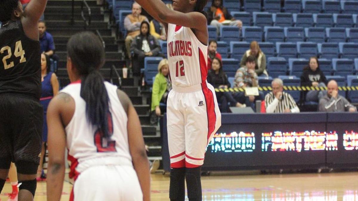 Columbus State junior forward Alexis Carter