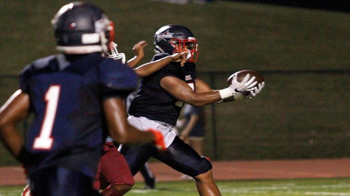 Northside High tight end Caleb Johnson’s touchdown for the Patriots came early in the come-from-behind victory. As a result of the win, Northside moves up in the Rundown.